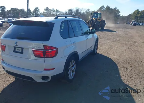 2012 BMW X5 xDrive35I/xDrive35I Premium/xDrive35I Sport Activity z USA, uszkodzony, nr VIN 5UXZV4C54CL985797